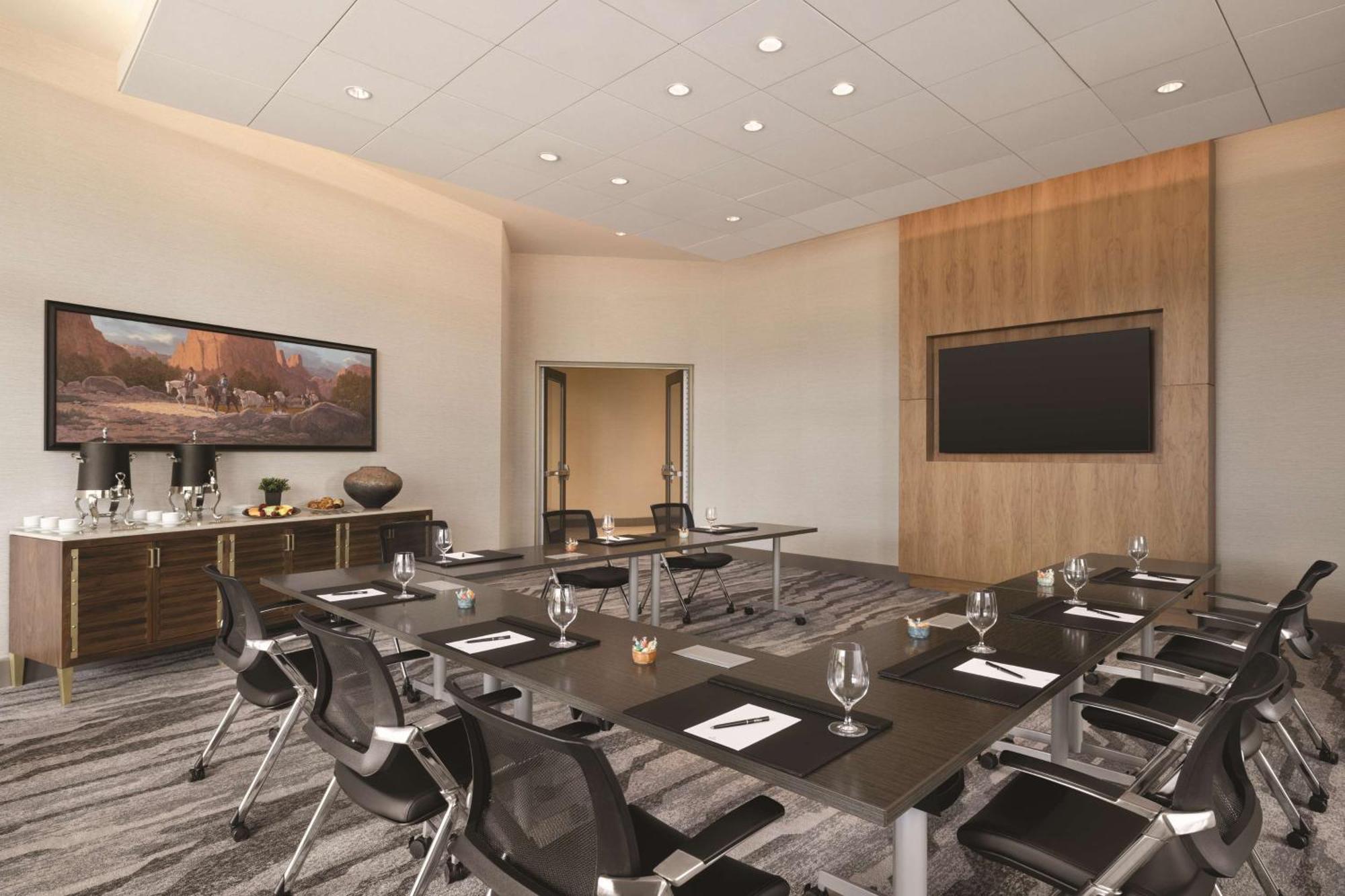Hilton North Scottsdale At Cavasson Hotel Exterior photo
