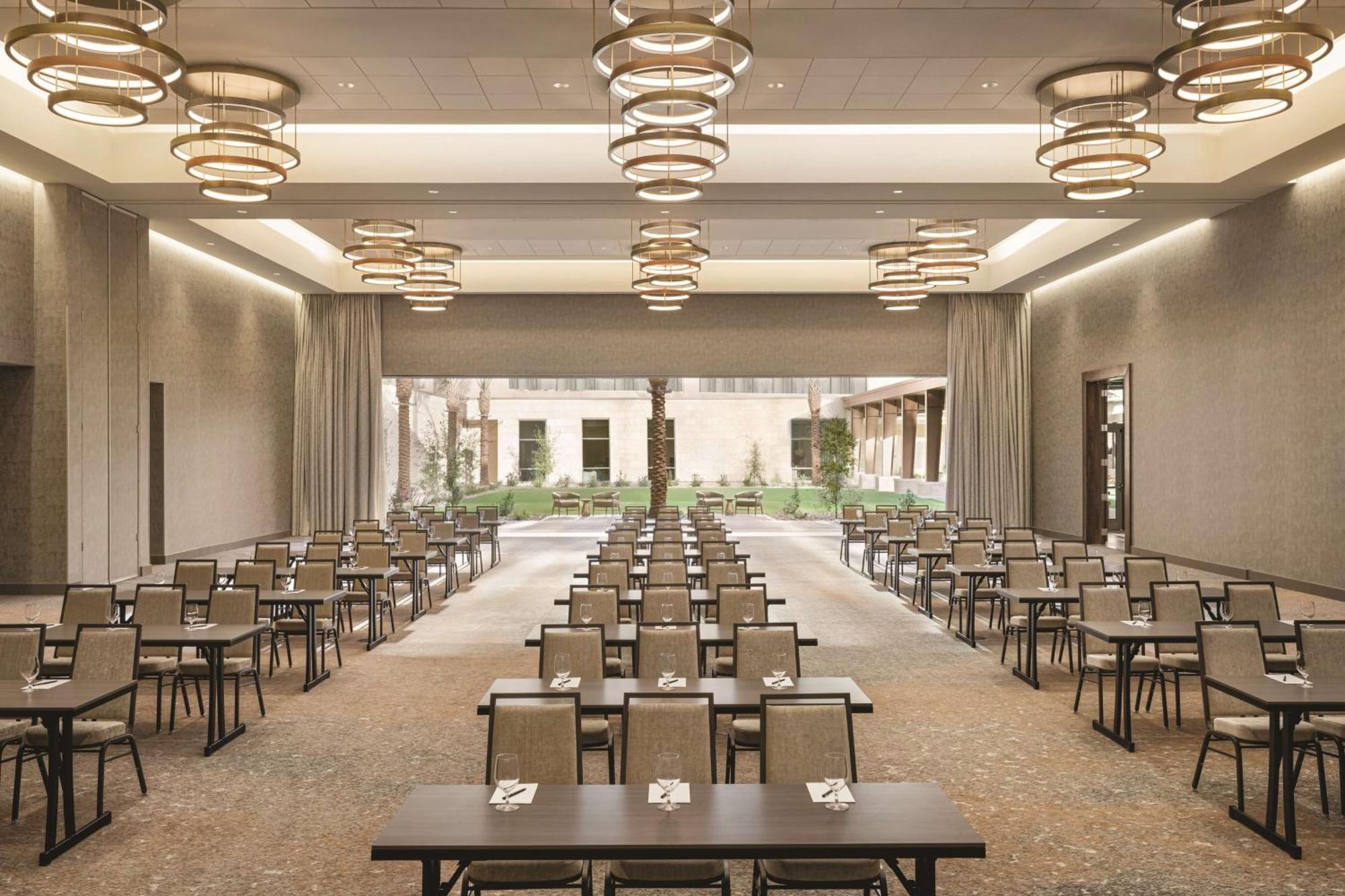 Hilton North Scottsdale At Cavasson Hotel Exterior photo