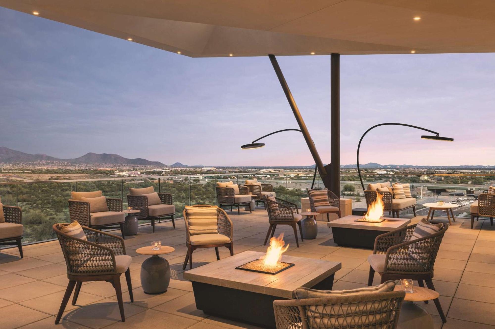 Hilton North Scottsdale At Cavasson Hotel Exterior photo