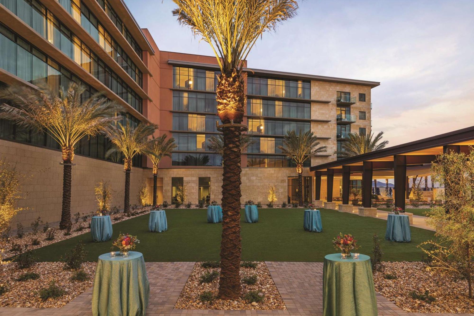 Hilton North Scottsdale At Cavasson Hotel Exterior photo