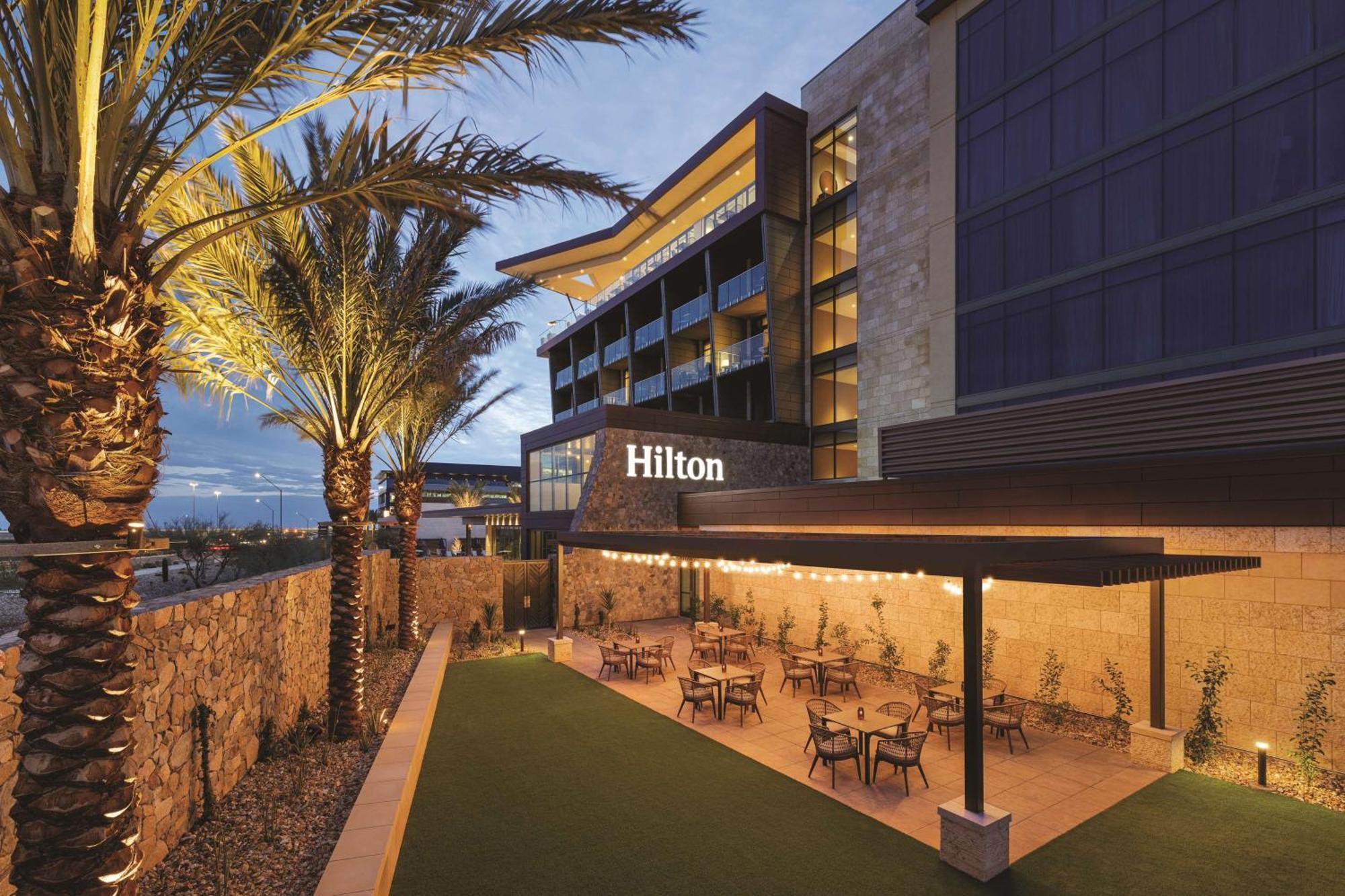 Hilton North Scottsdale At Cavasson Hotel Exterior photo
